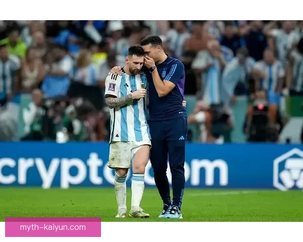 斯卡洛尼职业轨迹回顾：从球员到教练的成长之路解析